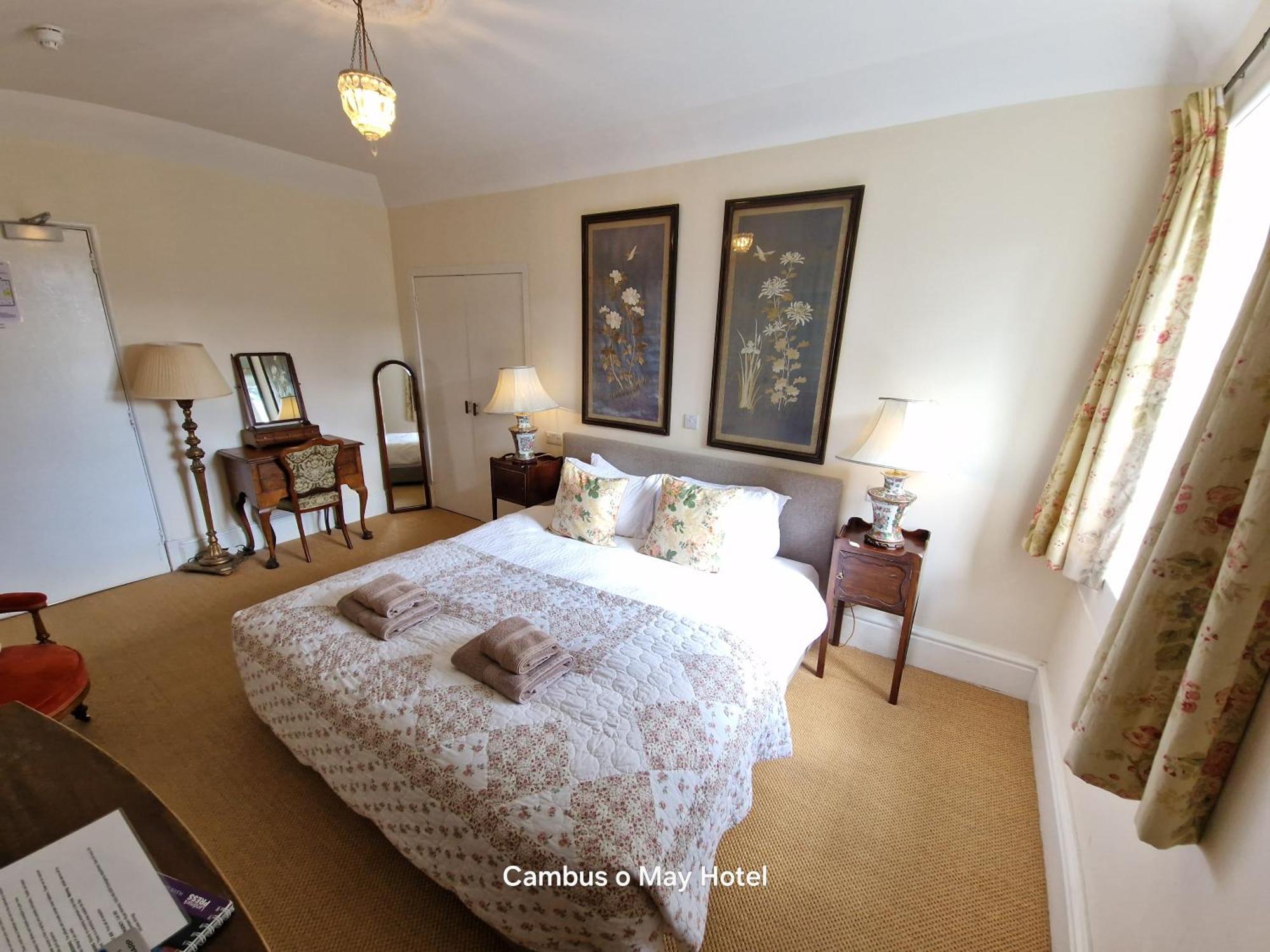 Cambus O' May Traditional Highland Hotel Ballater Eksteriør bilde