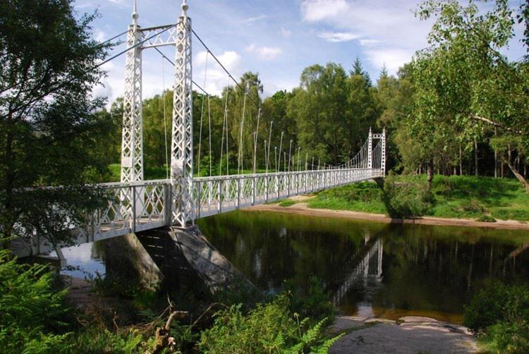 Cambus O' May Traditional Highland Hotel Ballater Eksteriør bilde